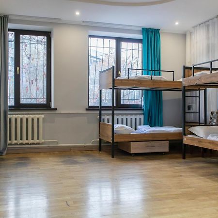 Almaty Backpackers Hostel Εξωτερικό φωτογραφία