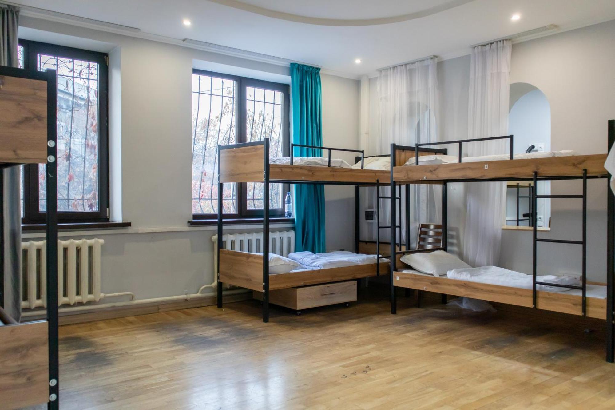 Almaty Backpackers Hostel Εξωτερικό φωτογραφία
